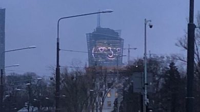 Photo of Ogromny Lenny Face na Warsaw Spire. O co chodzi?