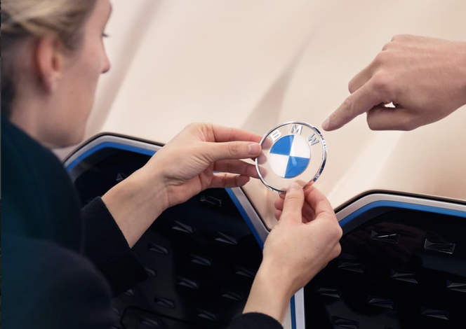 Photo of Nowe logo BMW. Jak wam się podoba?