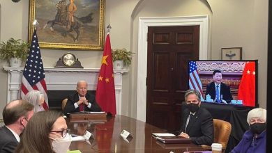 Photo of Chiny ostrzegają, że USA “igra z ogniem” w sprawie Tajwanu