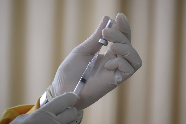 Popyt na szczepionki przeciwko małpiej ospie w USA przewyższa podaż